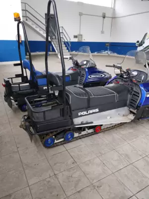 Motoslitte Polaris Wide Trak LX da Lavoro 