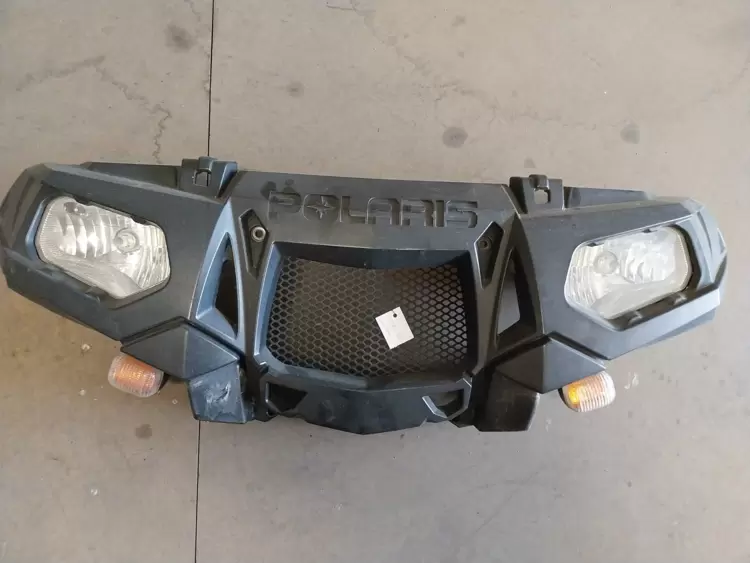 Bumper frontale quad Polaris Sportsman 850/1000 con luci e frecce cod. 5435807-07  