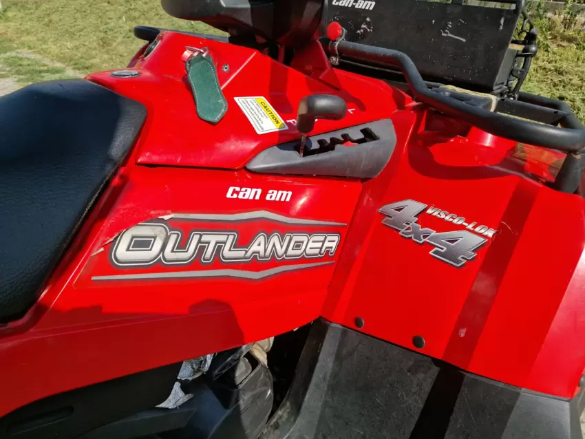 Quad Can Am Bombardier Outlander 400 4x4  