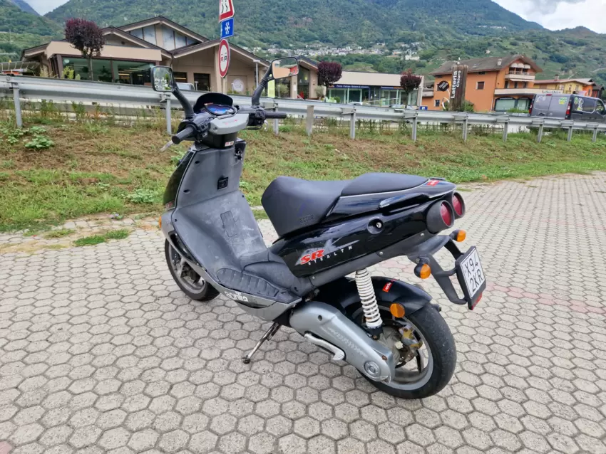 Scooter Aprilia SR 50 2T  