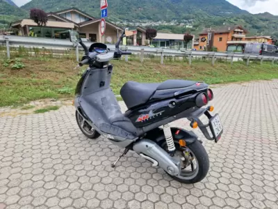 Scooter Aprilia SR 50 2T 