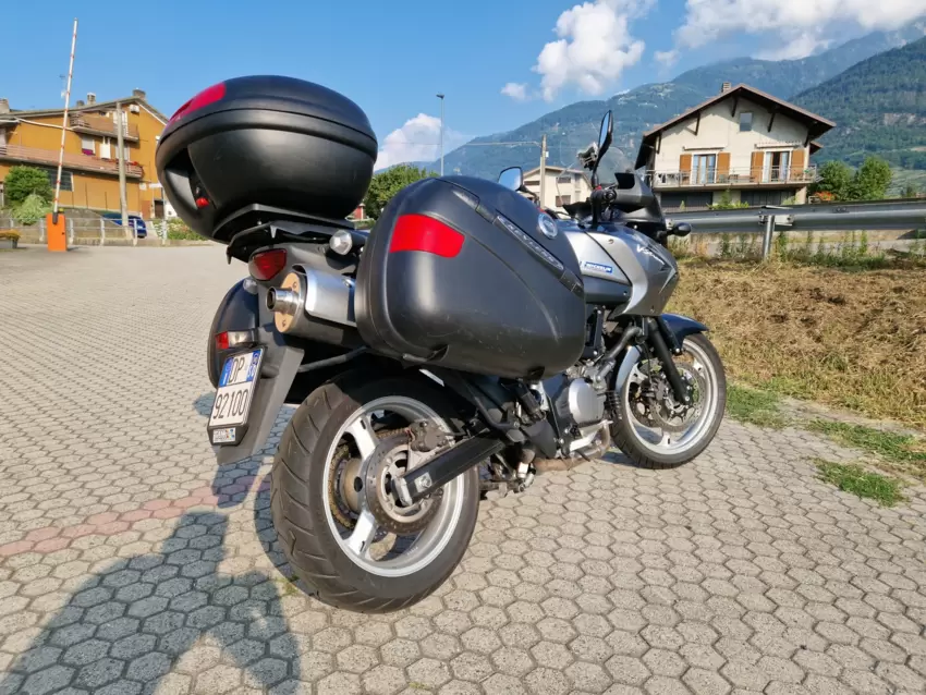 Suzuki V-Strom DL 650  