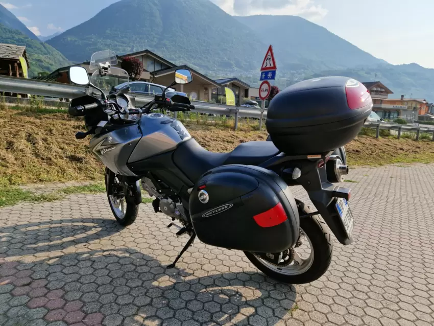 Suzuki V-Strom DL 650  