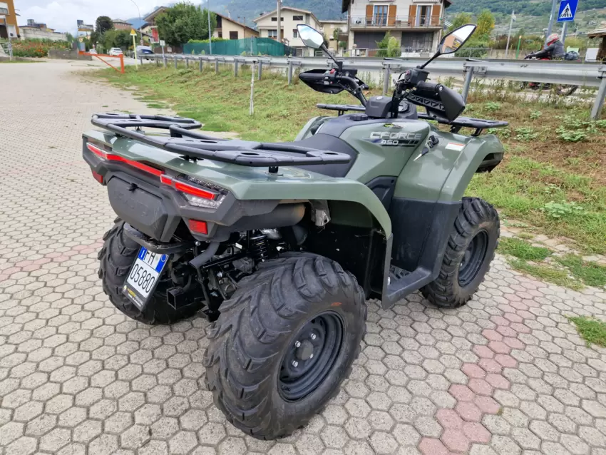 Quad CF Moto Cforce X4 4x4 usato  