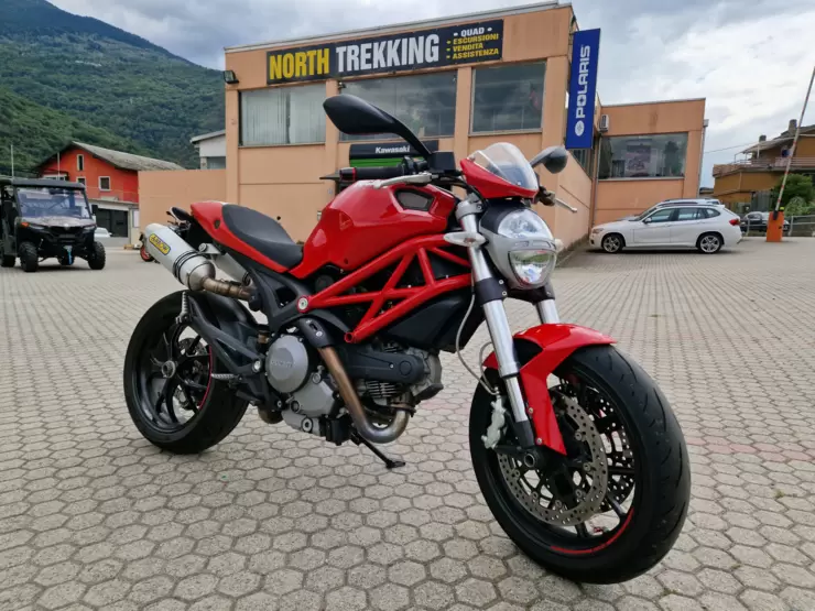 Ducati Monster 796