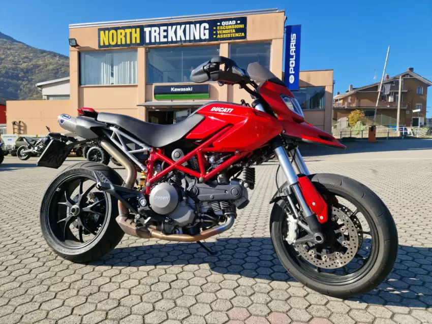 Ducati Hypermotard 796  