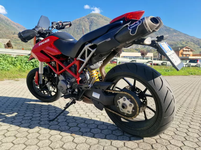 Ducati Hypermotard 796  