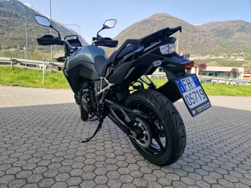 Suzuki v-Strom 800 SE Km zero  