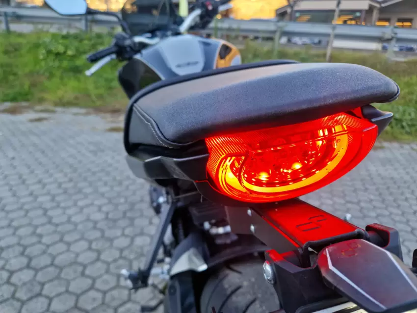 Honda cb1000r Neo Sports Cafè  