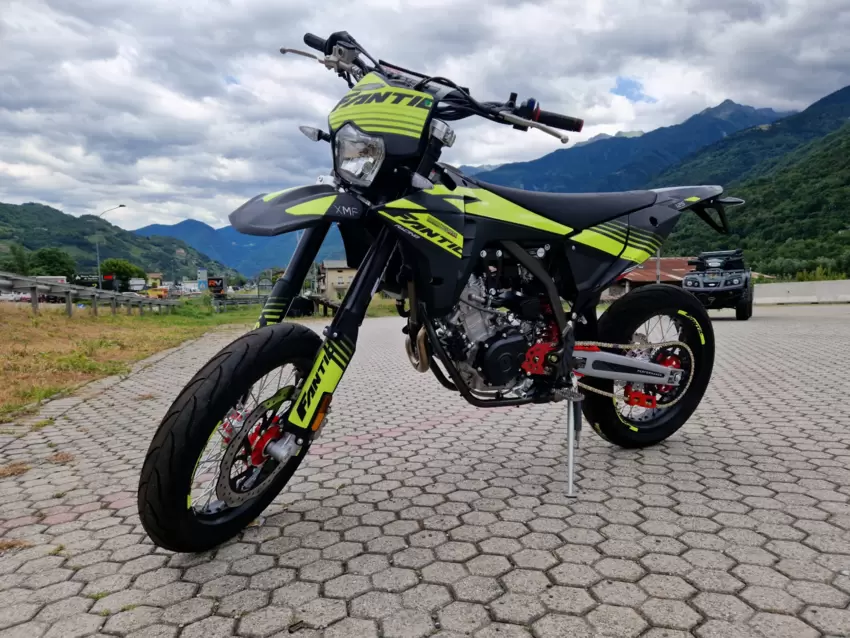 Fantic Motor Motard XMF 125 Performance 4T KM Zero  