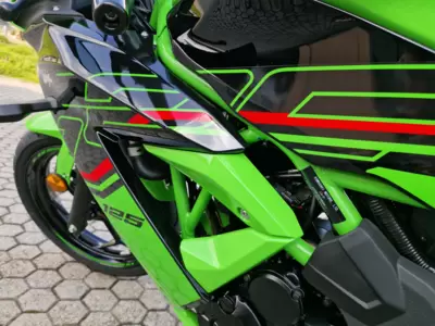 Kawasaki Ninja 125 MY24 Km zero 