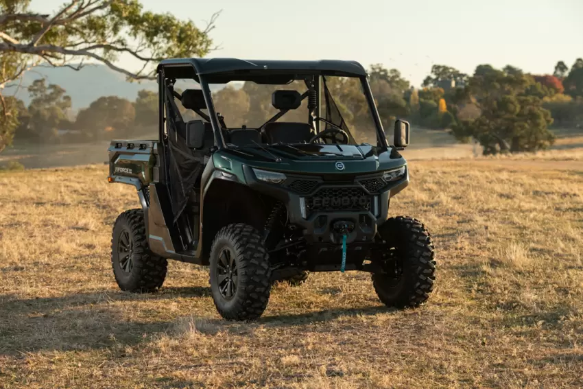 Quad UTV CF Moto UFORCE 1000 pro EFI 4x4  