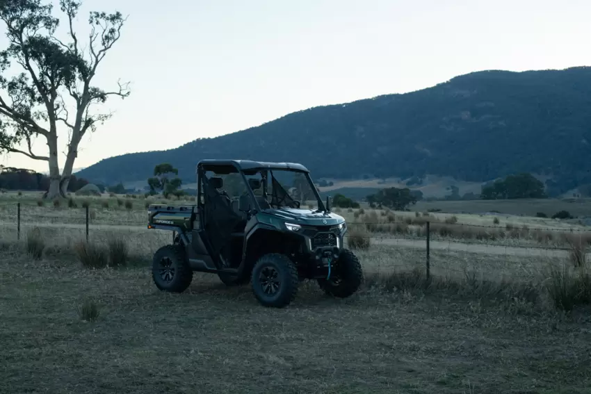 Quad UTV CF Moto UFORCE 1000 pro EFI 4x4  